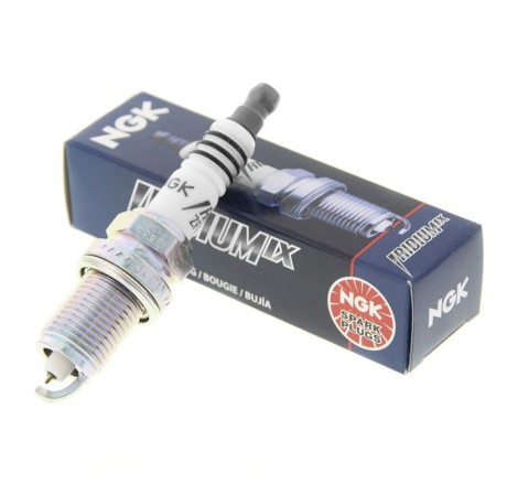 Bougie d'allumage NGK Iridium BKR5EIX pour Peugeot 205 GTi / 306 S16 163cv / XSi 121cv / Citroën Xsara VTS