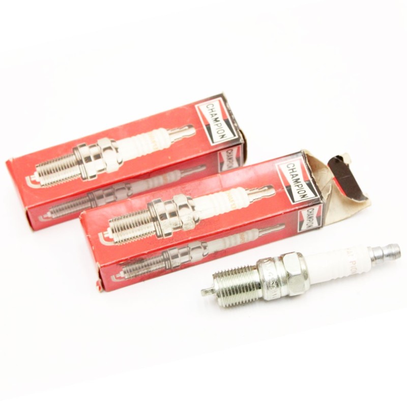 Lot de 10 bougies d'allumage CHAMPION RS9YC pour Talbot Samba Rallye