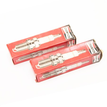 Lot de 10 bougies d'allumage CHAMPION RS9YC pour Talbot Samba Rallye