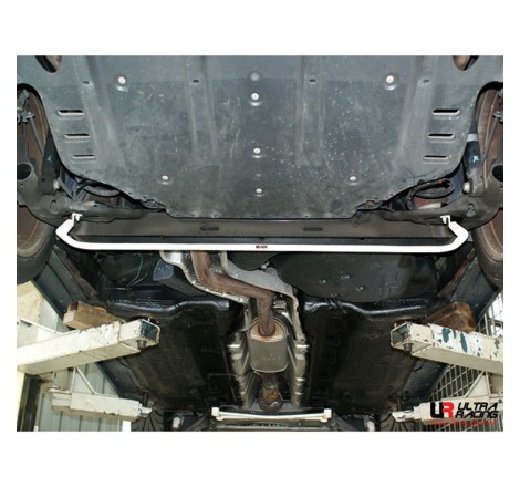 Barre stabilisatrice anti-roulis arrière 18mm ULTRA RACING pour Renault Clio 3 (toutes versions dont RS)
