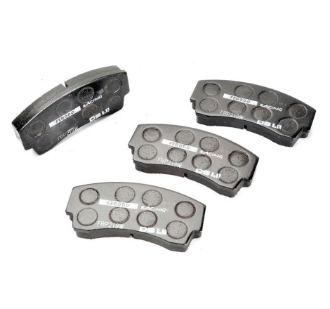 Plaquettes de frein avant FERODO DS1.11 FRP219W pour Peugeot 206 XS / RC GTi 180