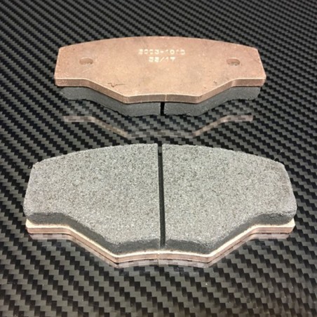 Plaquettes de frein avant Carbone Lorraine 5003W48T16 RC5/RC6/RC8 pour Peugeot 205 GTi / Rallye 1.6 1.9 (1988-1993)