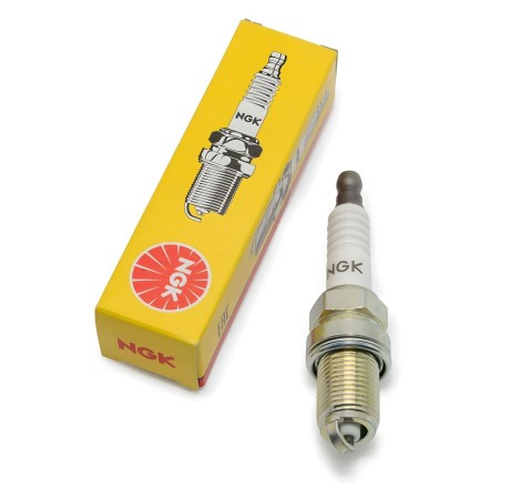Bougie d'allumage NGK BCP6ES pour Peugeot 205 GTi 1.9 / XS / Gentry / 309 GTi 1.9 / Renault R19 16V