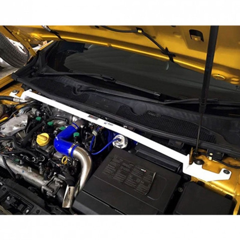 Barre anti-rapprochement supérieure avant ULTRA RACING pour Renault Megane 3 RS